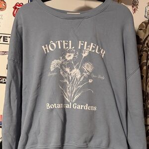 Universal Thread Blue Botanical Graphic Sweater